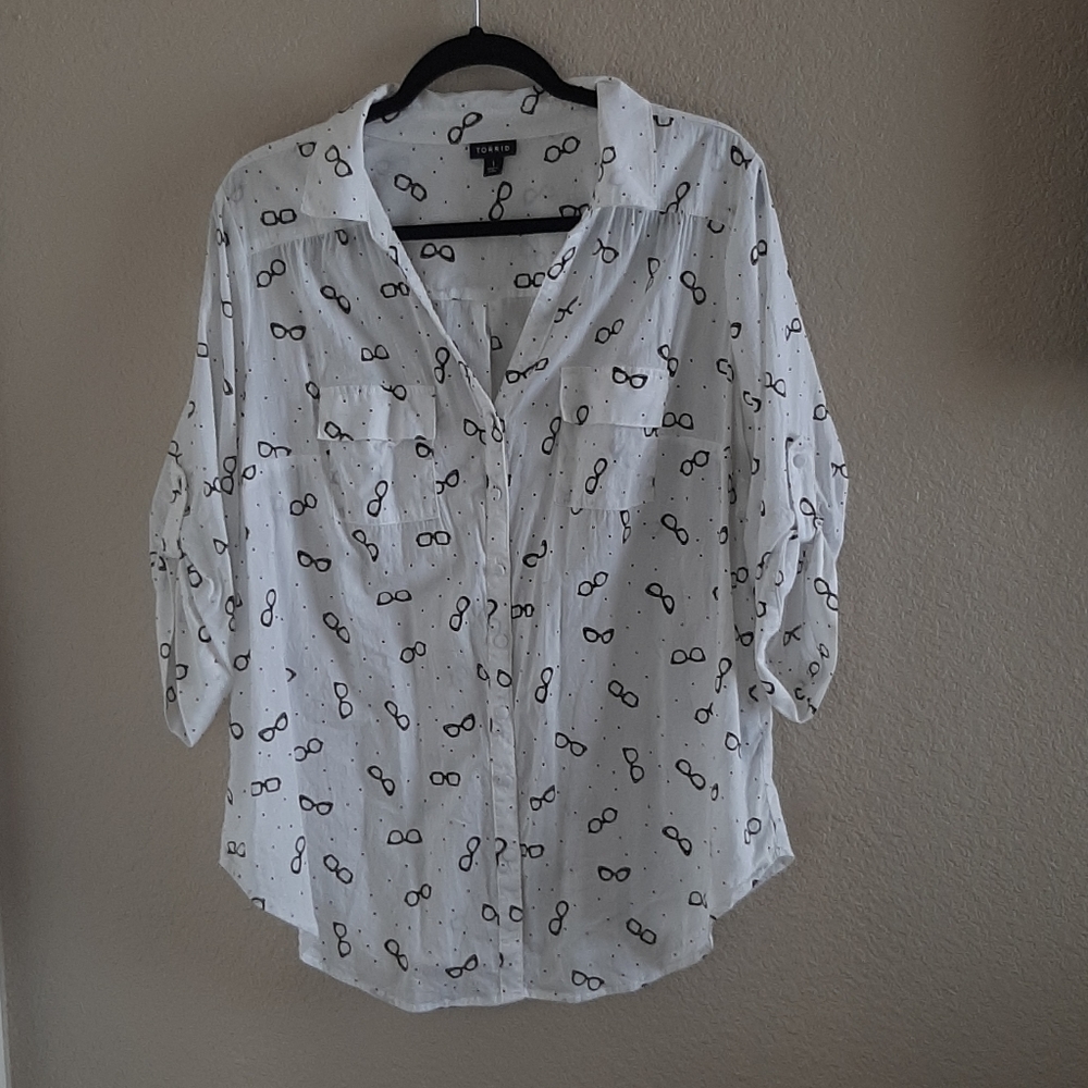 Torrid Glasses Button down shirt